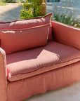 Loveseat Holi