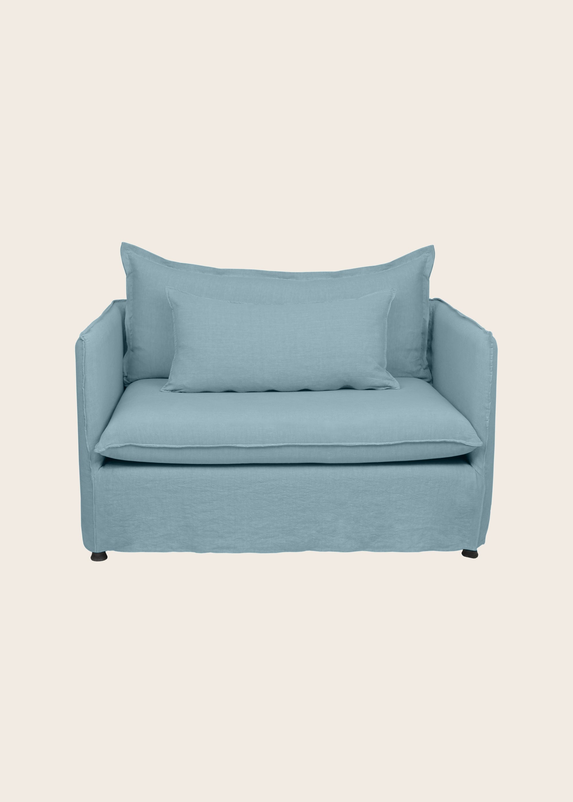 Loveseat Holi