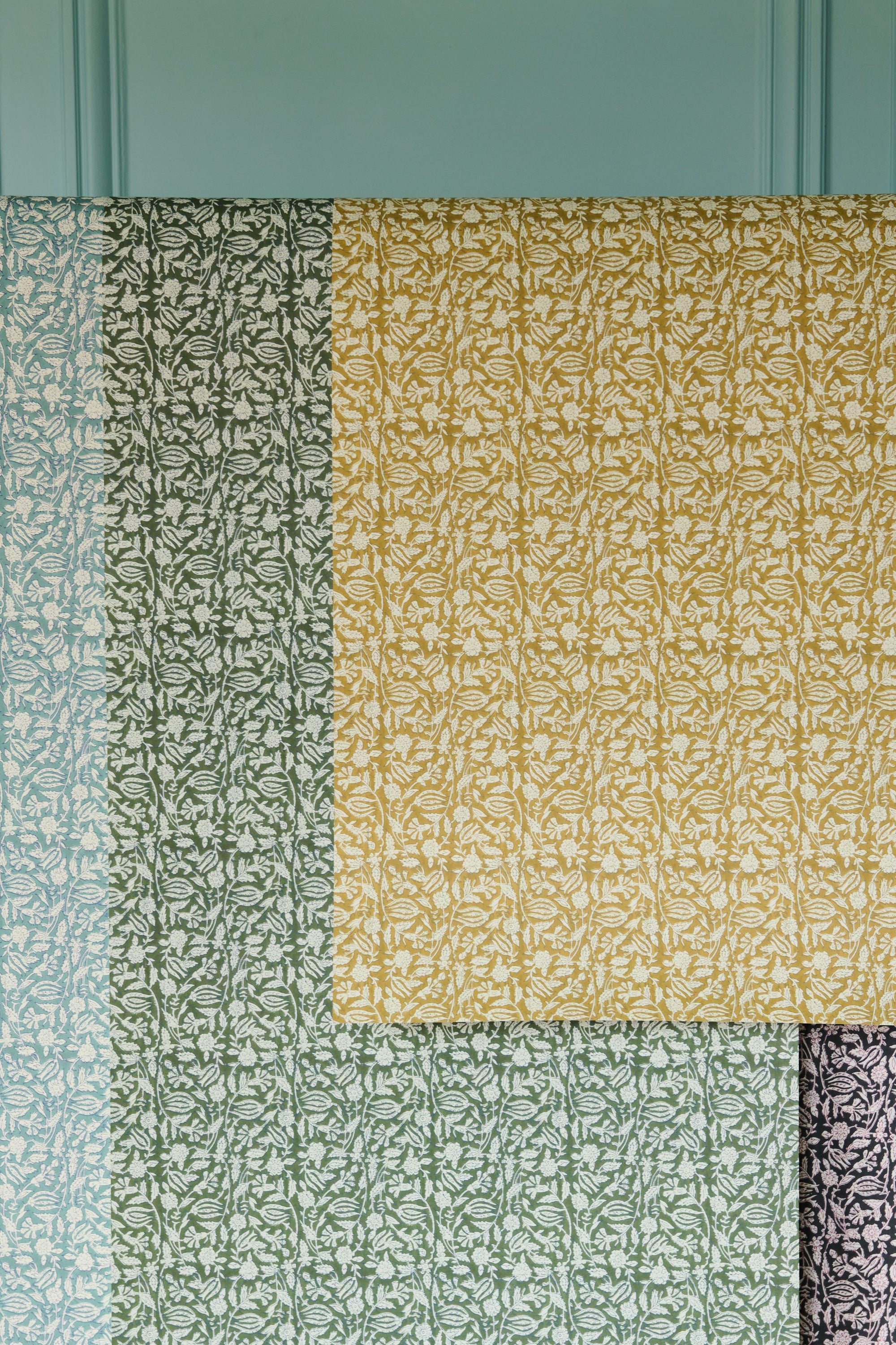 Papier Peint Tulipan laurier