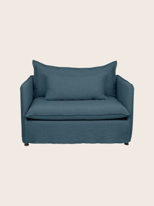 Loveseat Holi