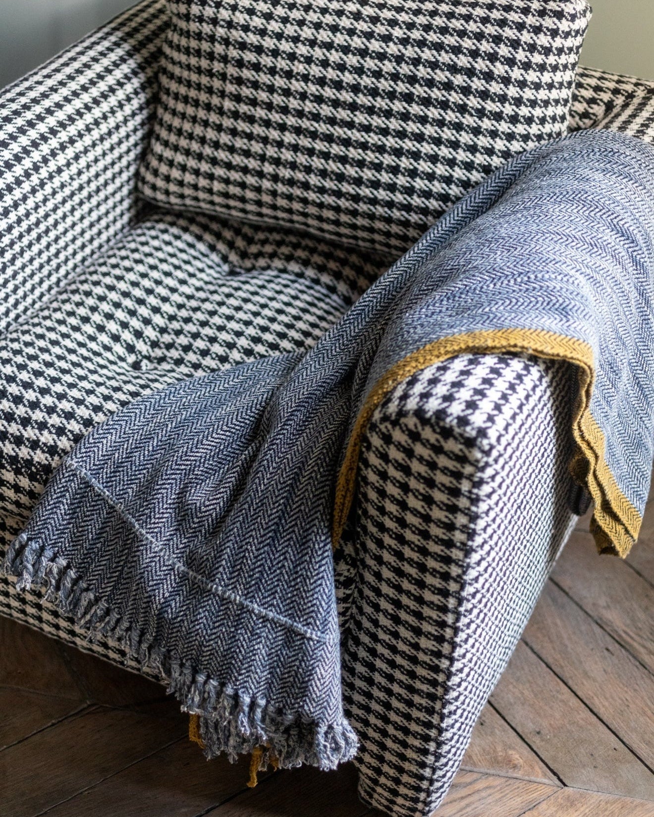 Plaid Mandho