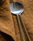 Couverts de service Motee