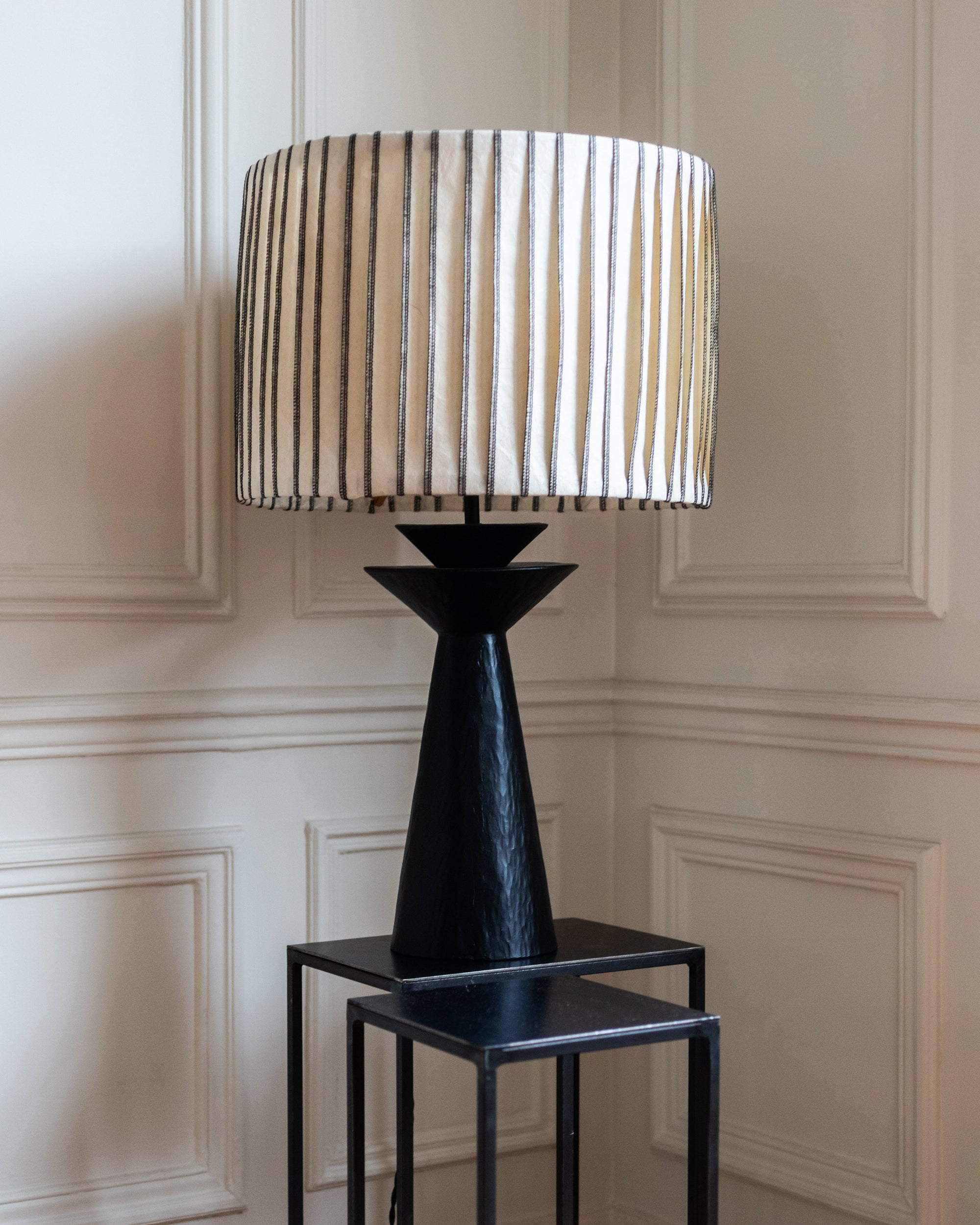 Pied de lampe à poser Rosha